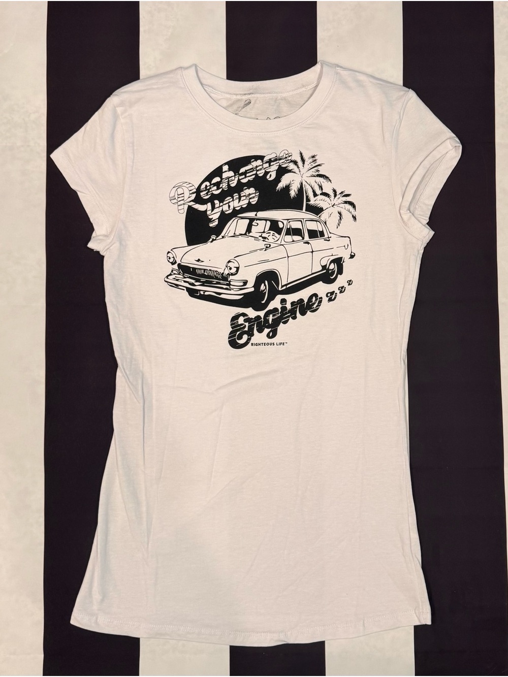 Splash White Graphic Tee with Vintage Car Print